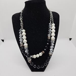 White House Black Market layered necklace black silver faux pearl